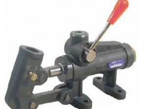 意大利OMFB公司PM70雙作用液壓手動(dòng)泵，排量69cc，壓力：200bar，可帶或不帶卸荷閥。管路安裝。