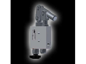 PMSE系列手動(dòng)泵為單作用液壓手動(dòng)泵，只有在壓的過程中都產(chǎn)生排量，在拉的過程中完成吸油，這樣可以使人得以休息。該系列的手動(dòng)泵采用管路安裝，可內(nèi)置卸荷閥和安全溢流閥，操作單作用液壓油缸。型號(hào)分別有：PMSE2.5 、PMSE2.5E、PMSE2.5L、PMSE2.5BYB、PMSE2.5 L-BYB、PMSE2.5 byB-E、PMSEC5共7種型號(hào)。