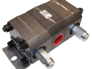 上海迪非機(jī)電科技有限公司提供多種類的同步馬達(dá)，同步分流器，同步器，液壓同步器，流量分配器?？蛇m用于各種不同的同步場合，最高同步精度可達(dá)0.5%。